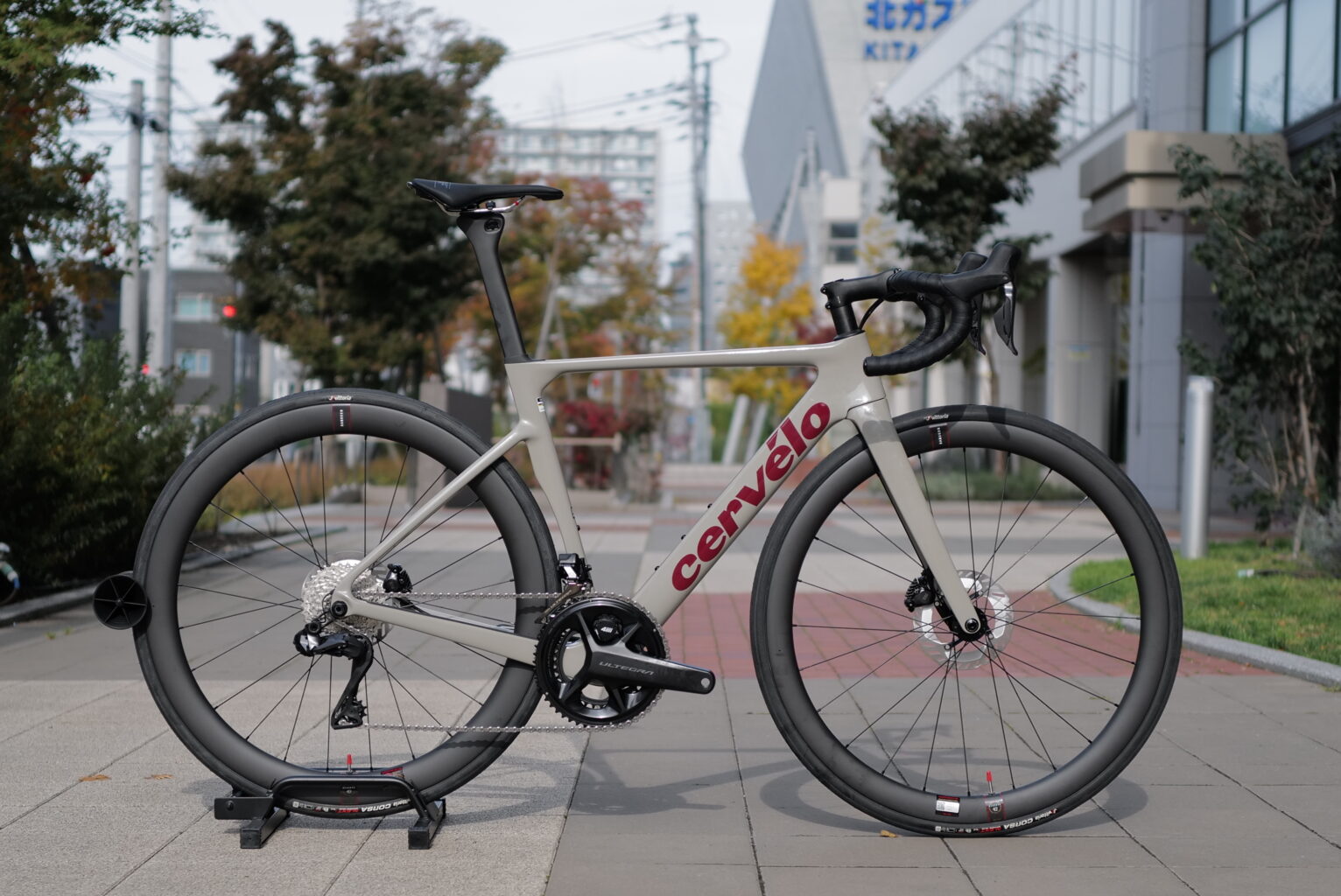 Cervelo SOLOIST UltegraDi2 完成車が入荷しました。