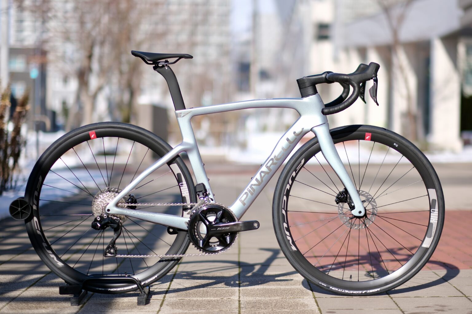 PINARELLO NEW F5 入荷しました